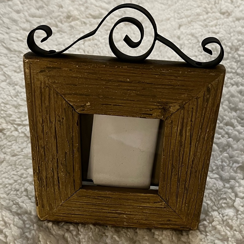 Wood frame with metal detail